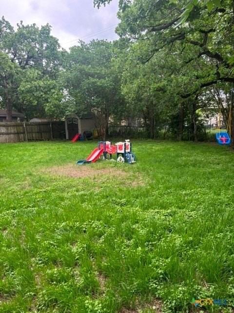 114 Oak Lane Dr - Photo 4 of 7