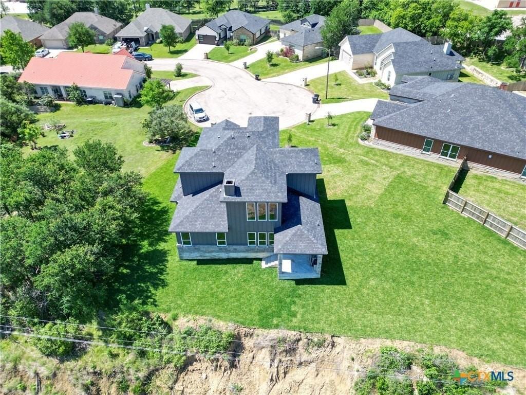 4415 Austin Cir - Photo 4 of 27