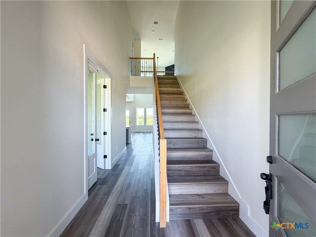 4415 Austin Cir - Photo 5 of 27