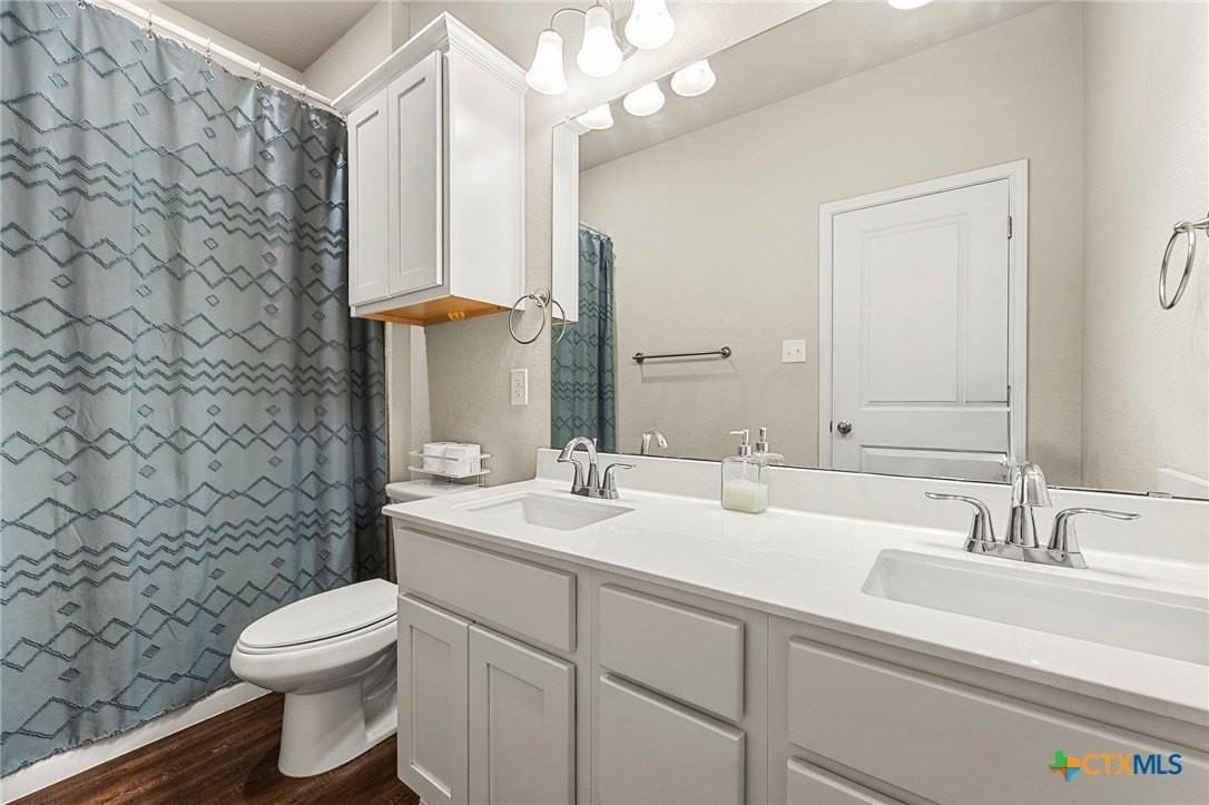 7521 Copper Creek Trl - Photo 5 of 26