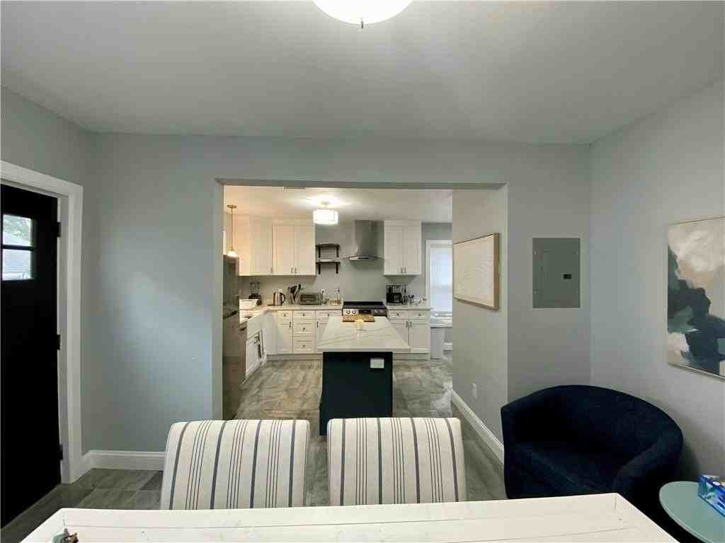 18 Hall Ave - Photo 7 of 24