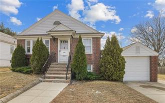 196 Wardlaw Ave - Photo 1 of 1