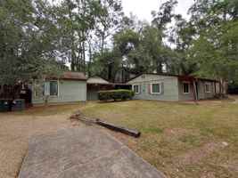featured image of 2306 Escambia Dr #B