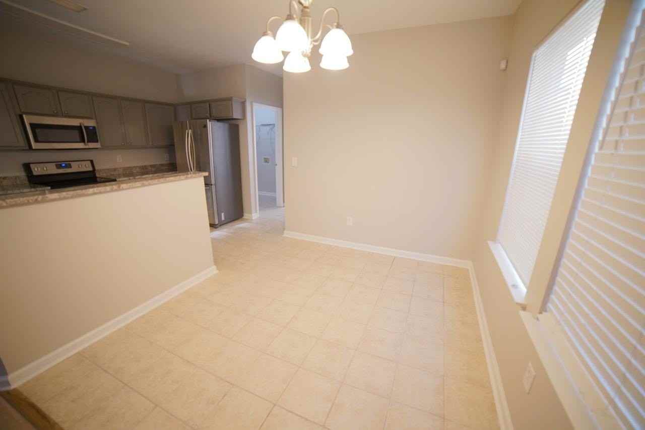 3280 Sugar Berry Way - Photo 6 of 25