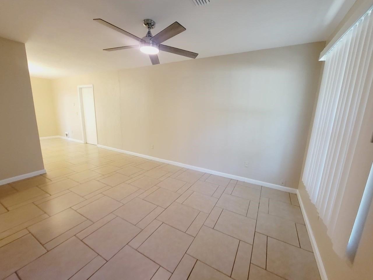 5680 Doonesbury Way - Photo 2 of 31