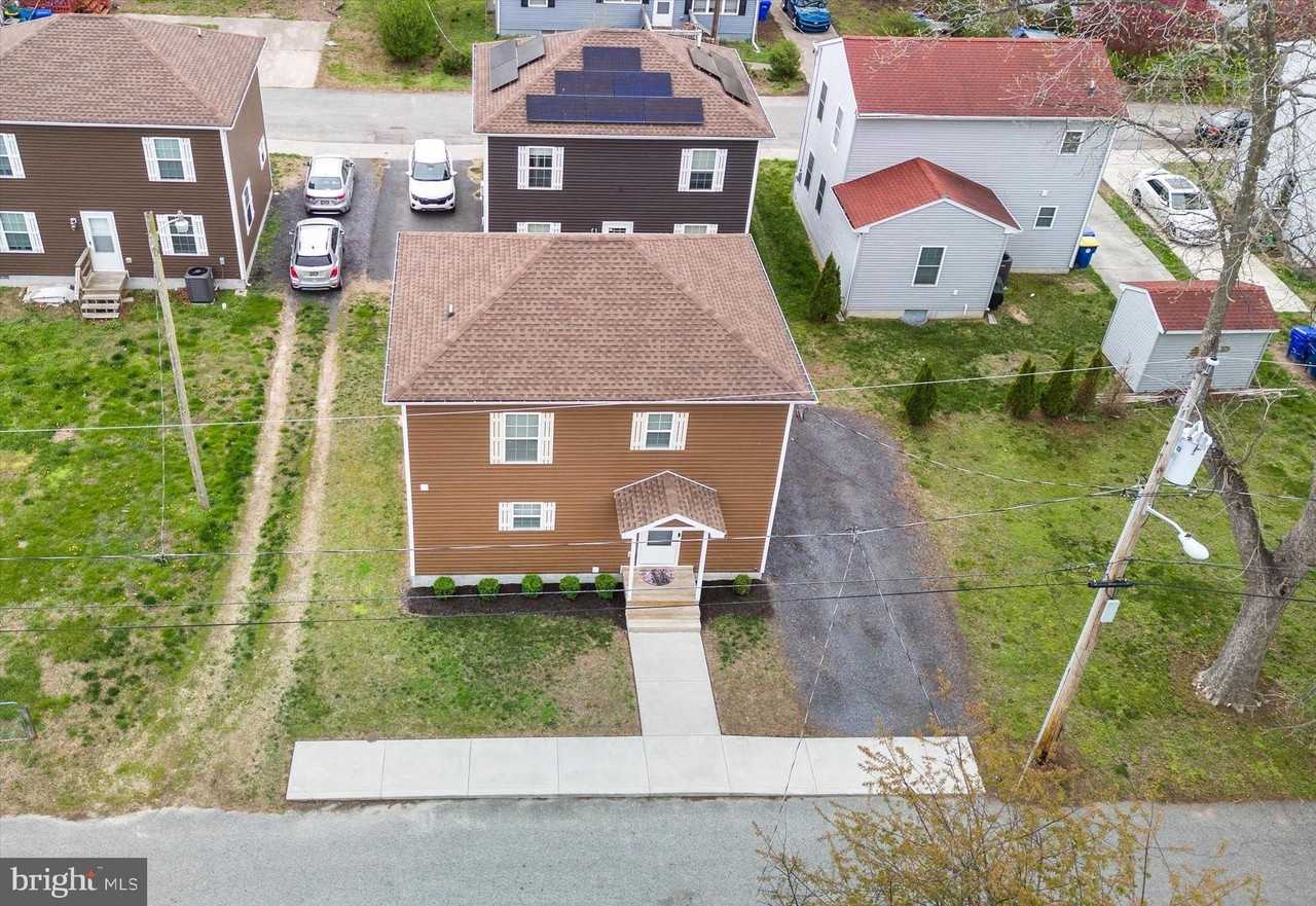 5 Hillside Ave - Photo 2 of 40