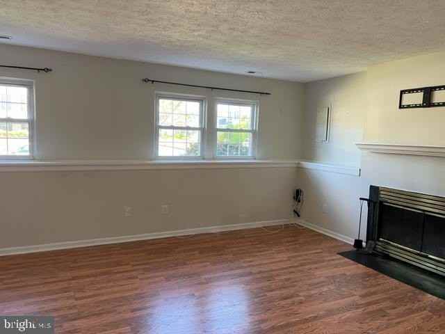 303 Kinross Dr - Photo 4 of 19