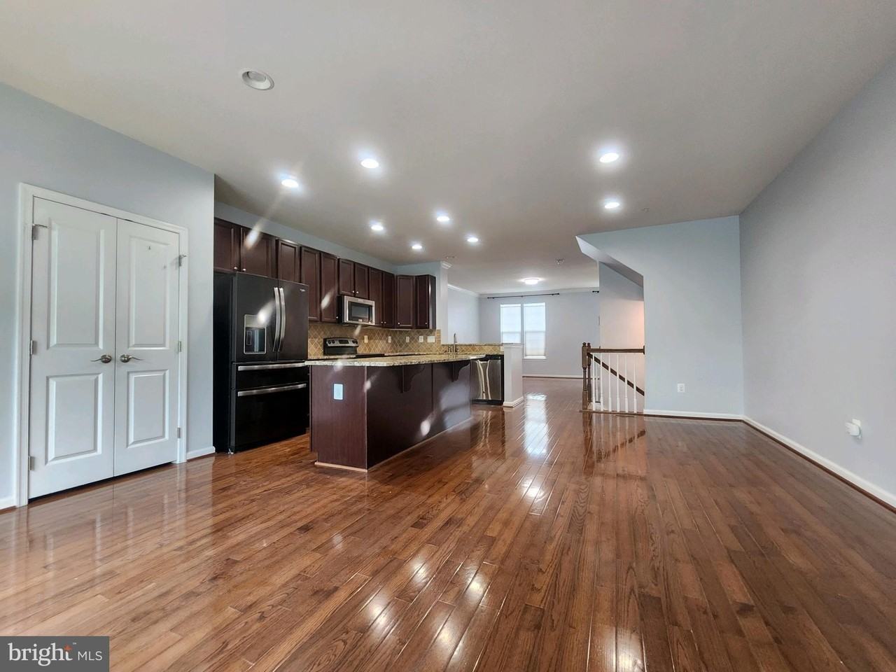 729 Olive Wood Ln - Photo 5 of 17