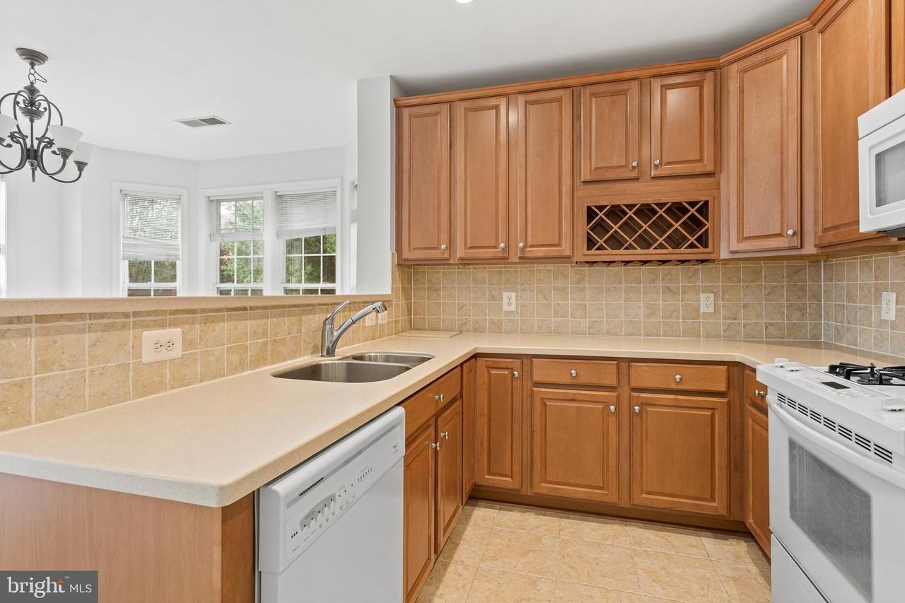 1002 Elmcroft Blvd #203 - Photo 2 of 30