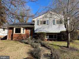 featured image of 12705 Littleton St