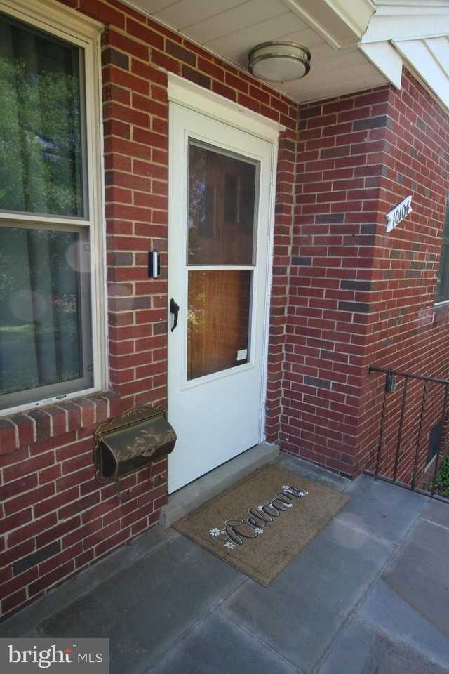10104 Towhee Ave - Photo 3 of 50