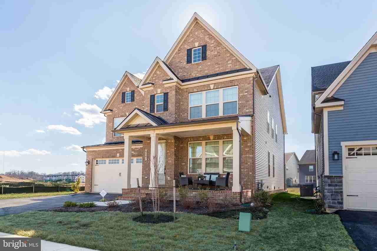 6547 Clubhouse Dr - Photo 6 of 50