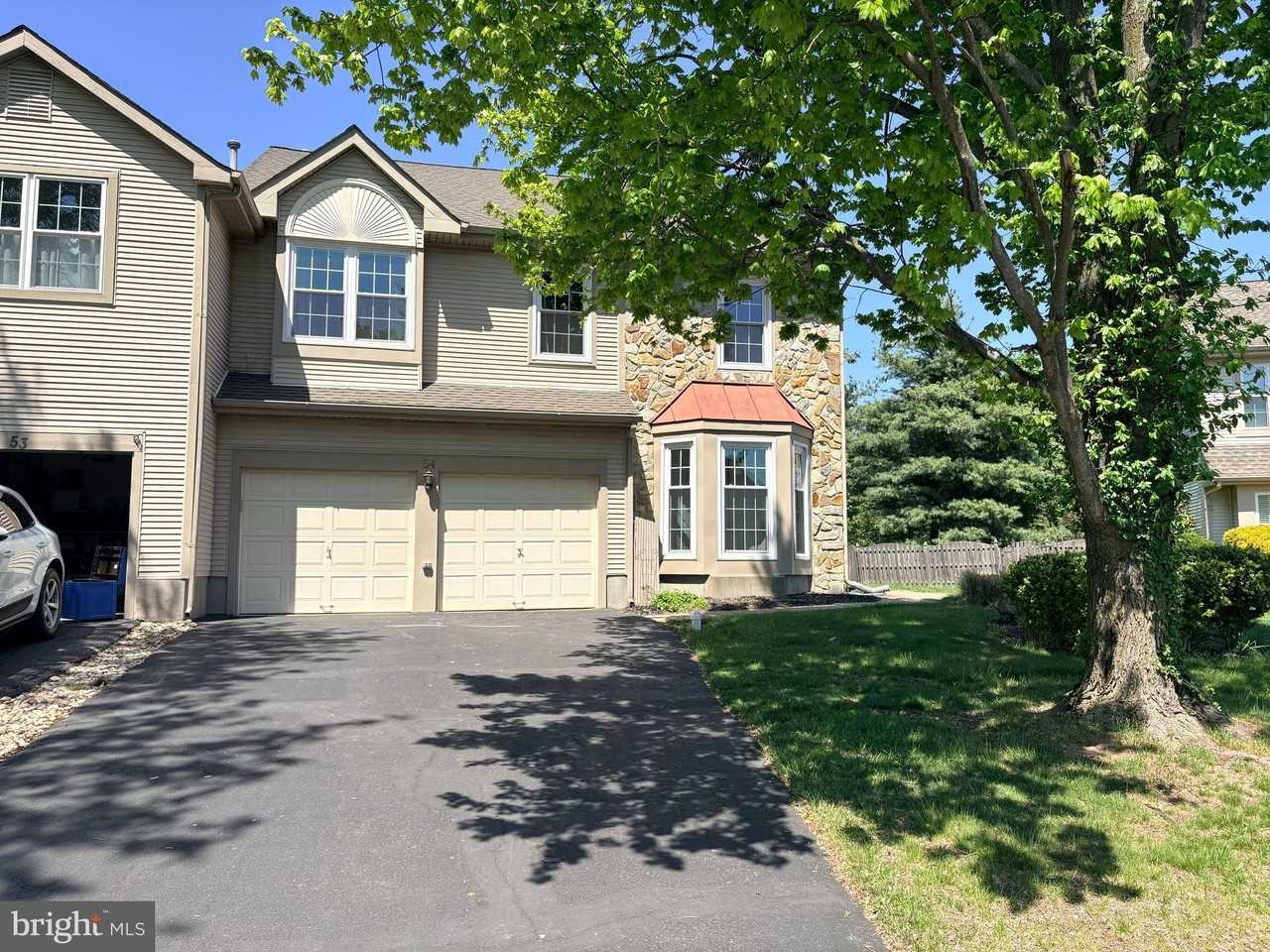 54 Magnolia Dr - Photo 3 of 24