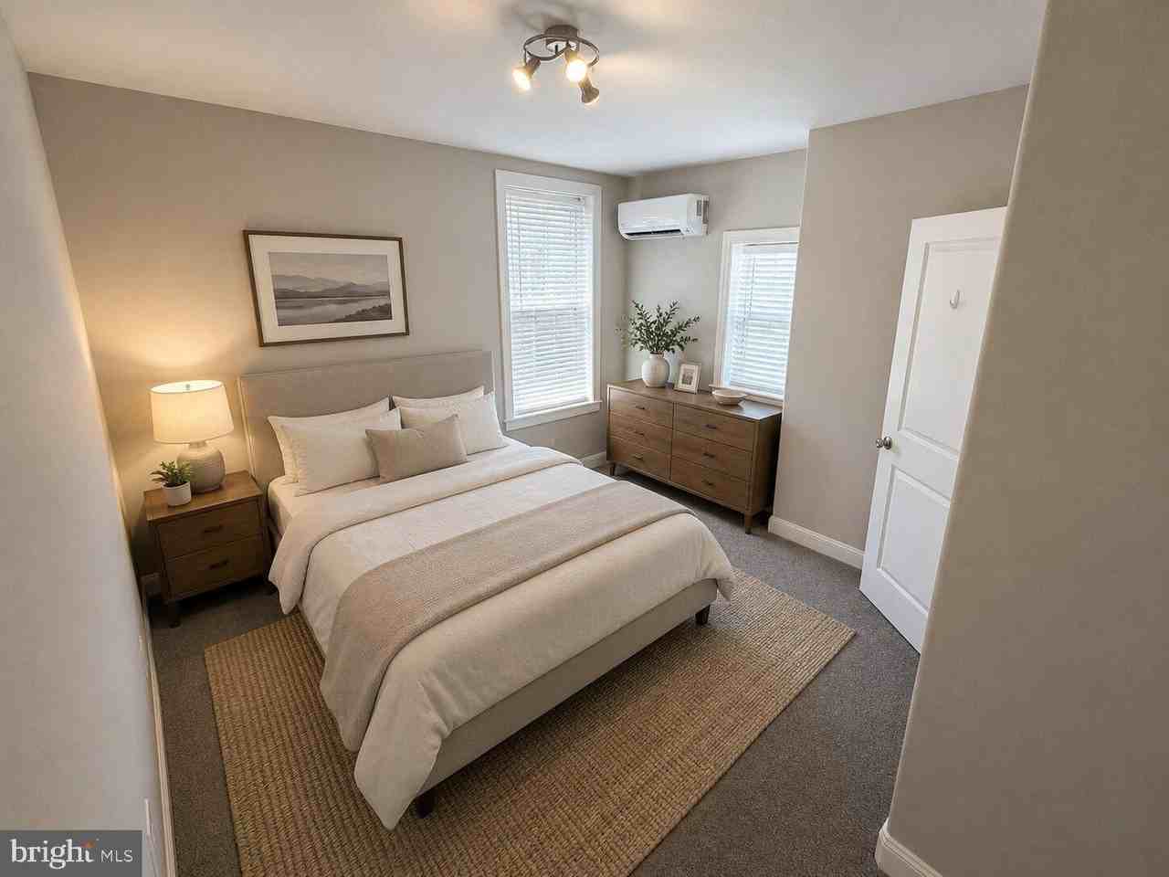 37 Bridge St #201 - Photo 4 of 7
