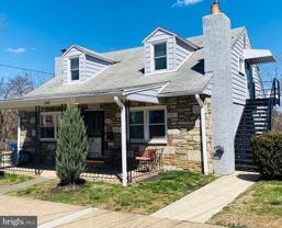 240 W 7th Ave - Photo 1 of 1