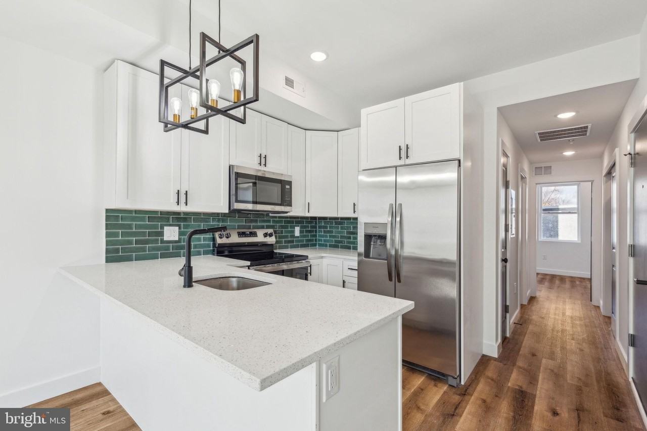 415 W York St #2 - Photo 2 of 27