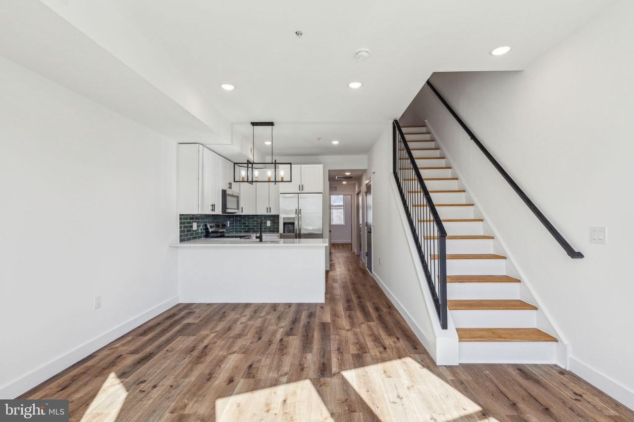 415 W York St #2 - Photo 6 of 27