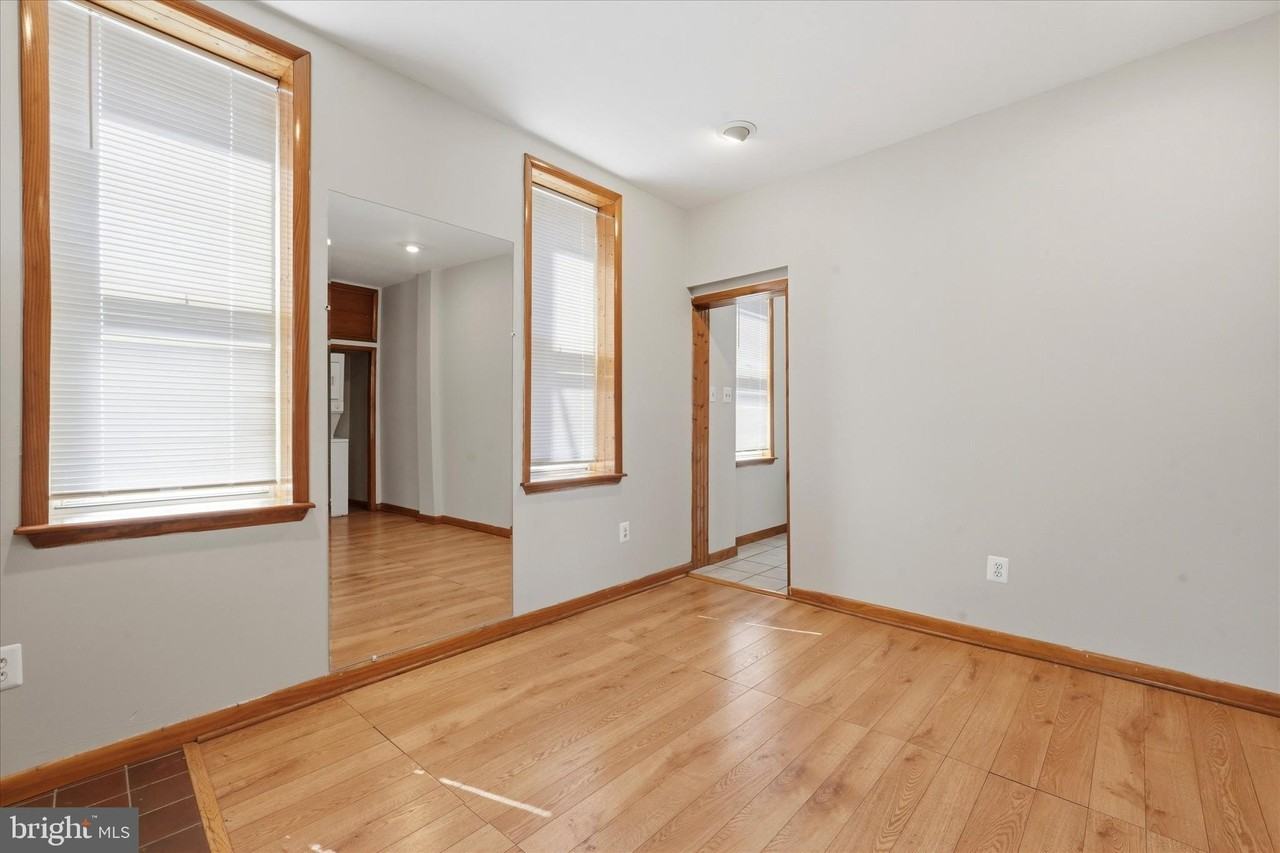 2657 E Ann St #1R - Photo 3 of 15