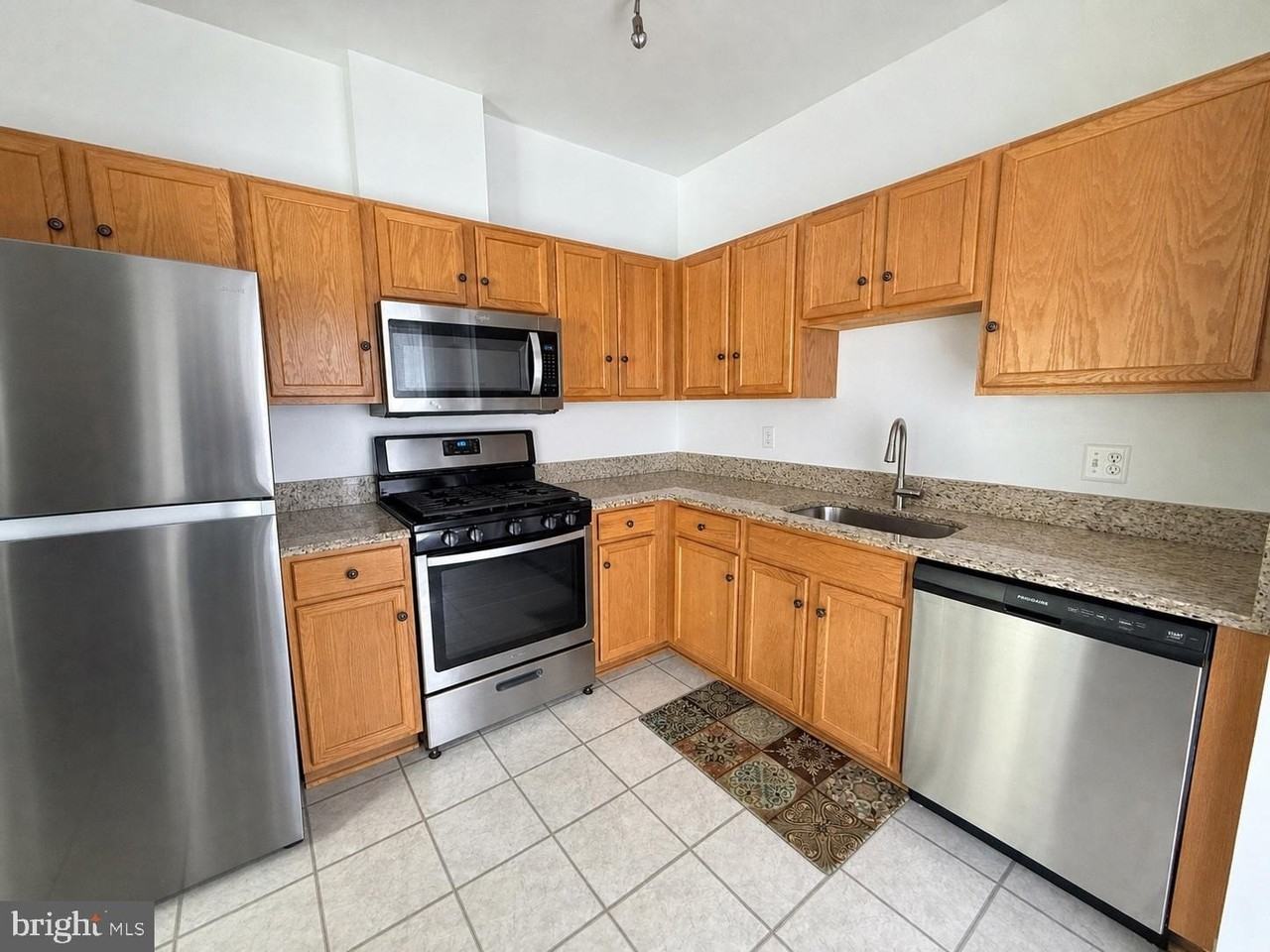 4142 Fountainside Ln #301 - Photo 2 of 19