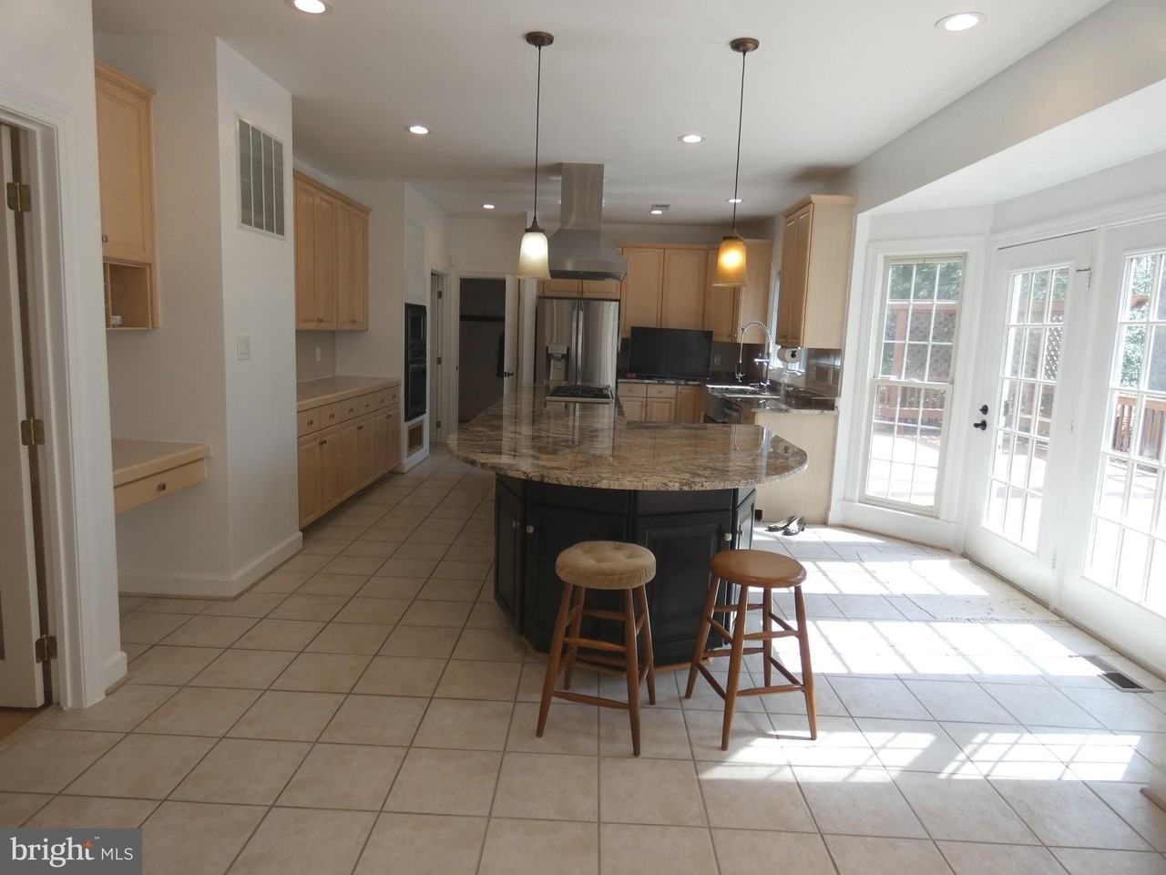 6422 Lake Meadow Dr - Photo 2 of 49