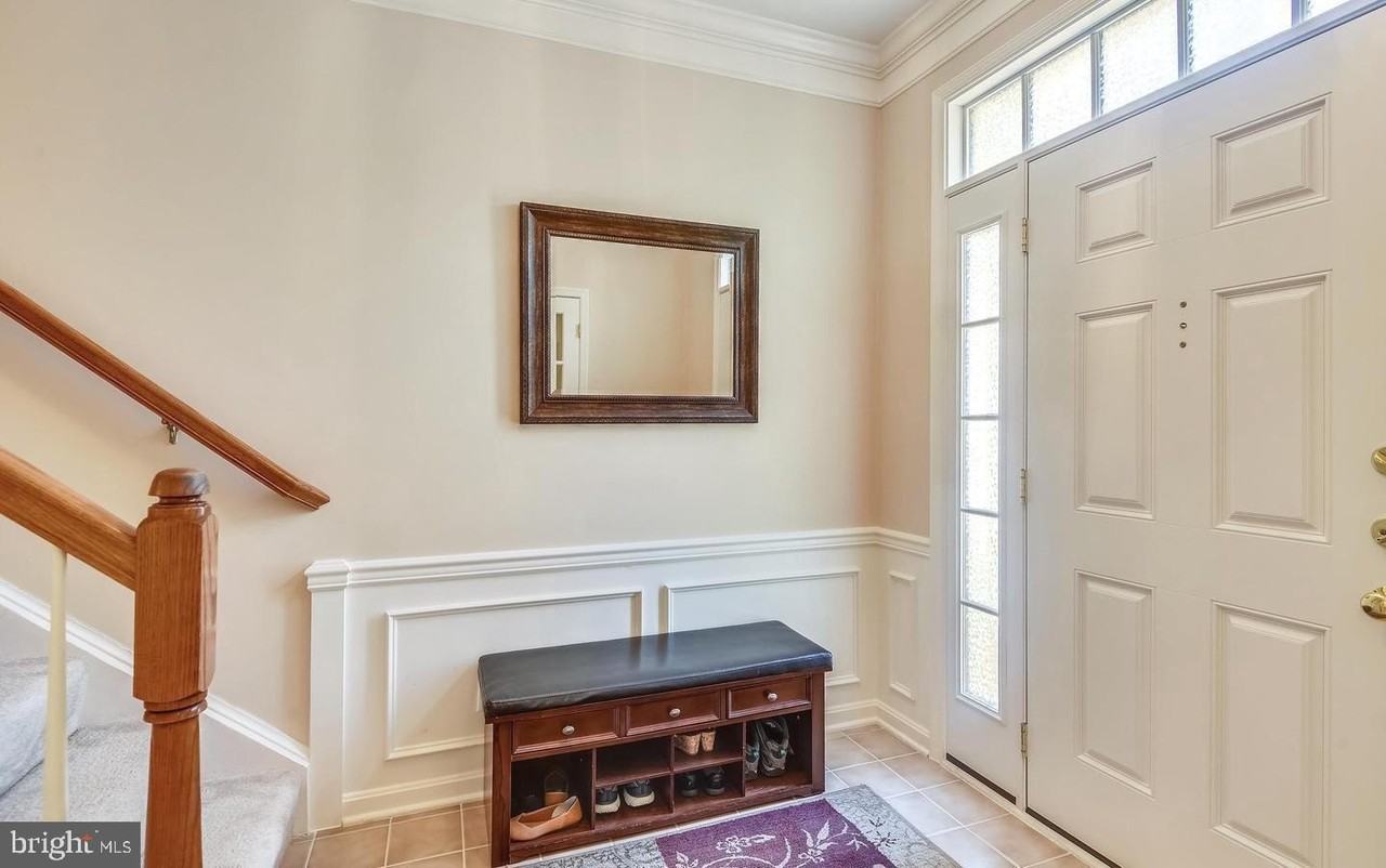 5011 Cool Fountain Ln - Photo 2 of 29
