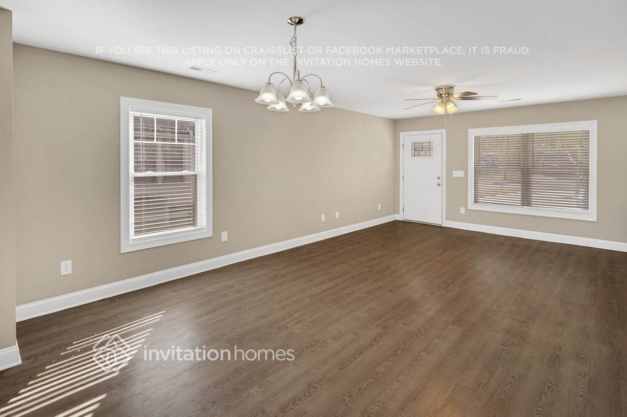 298 Vance Dr Ne - Photo 5 of 29