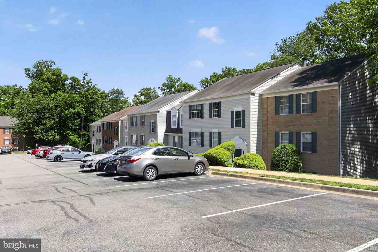 12227 Stevenson Ct #12227 - Photo 3 of 30