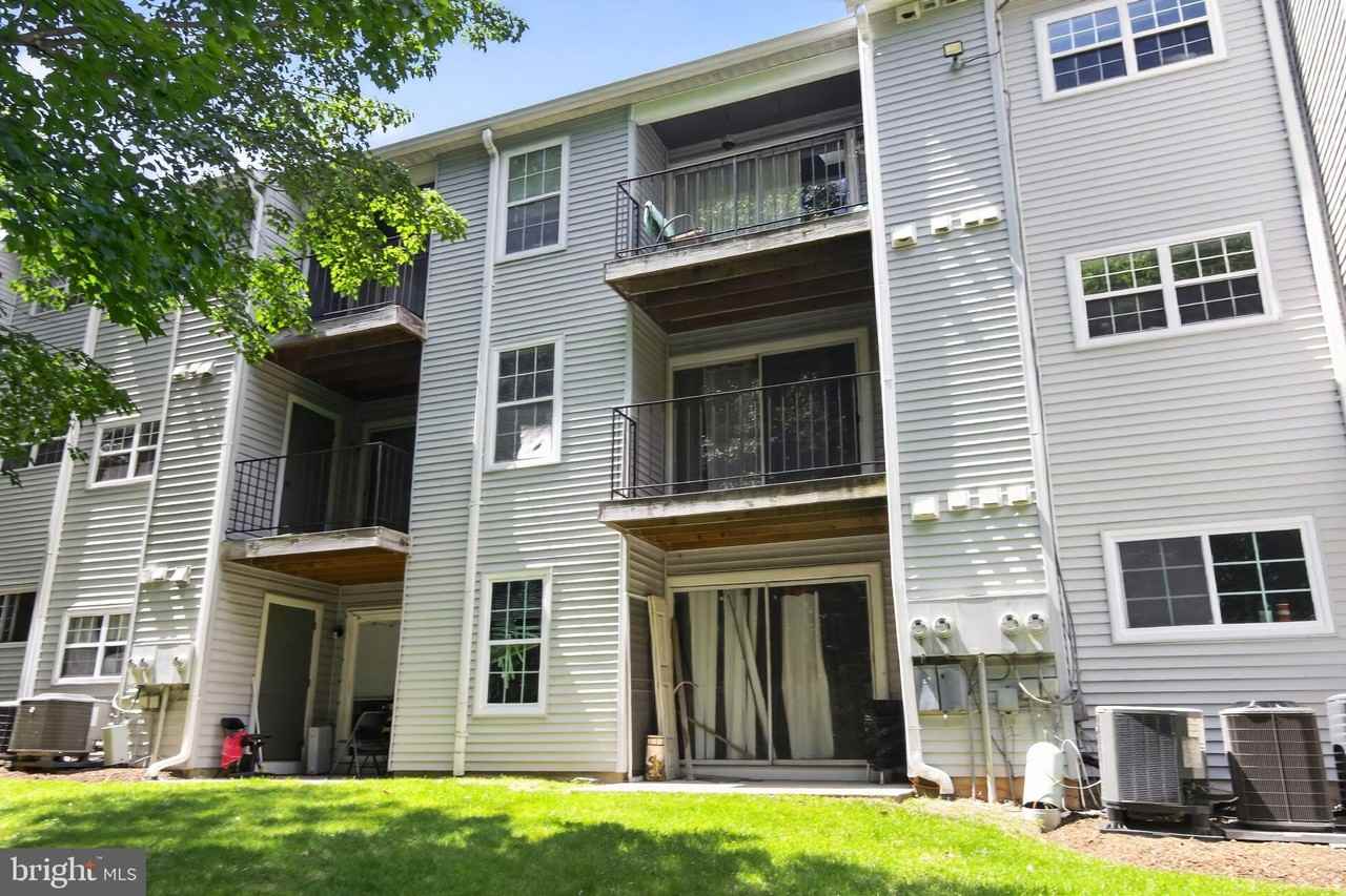 12227 Stevenson Ct #12227 - Photo 6 of 30