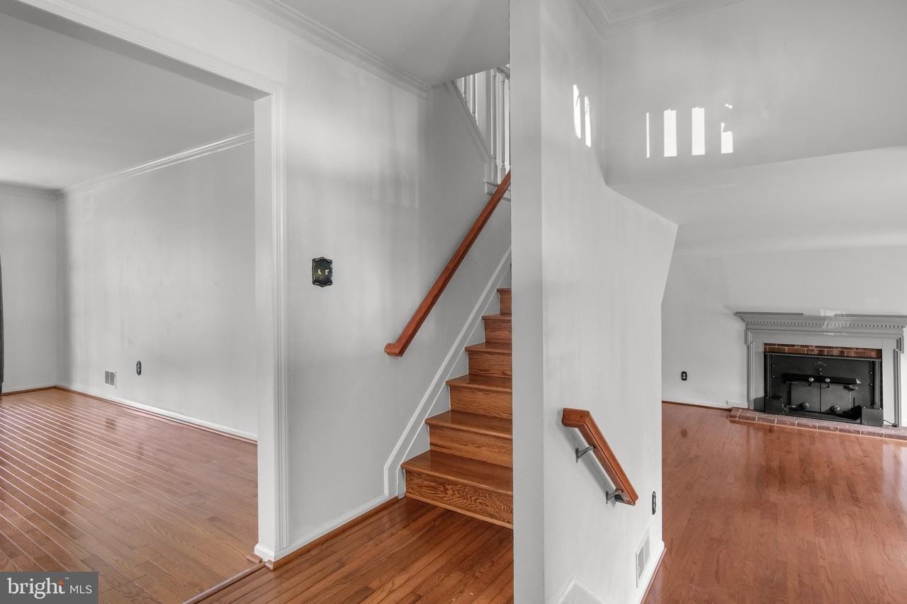 2798 Alton Hotel Ct - Photo 3 of 39