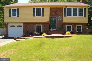 featured image of 310 Huckstep Ave