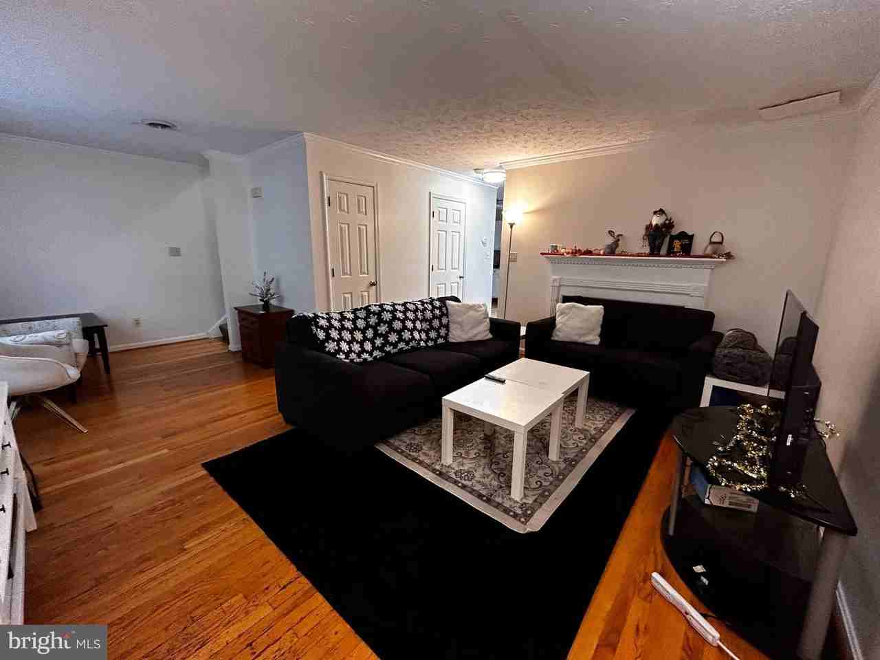 2638 Daniel Ter - Photo 5 of 25