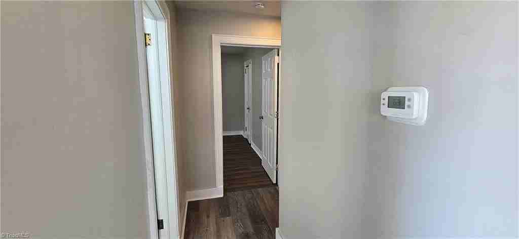 2912 Woodleigh St #2 - Photo 7 of 19