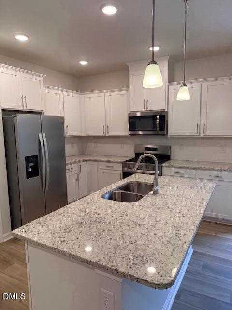222 Broomside Ave - Photo 7 of 38