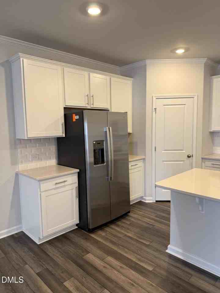 2230 Kasota Ln - Photo 6 of 41