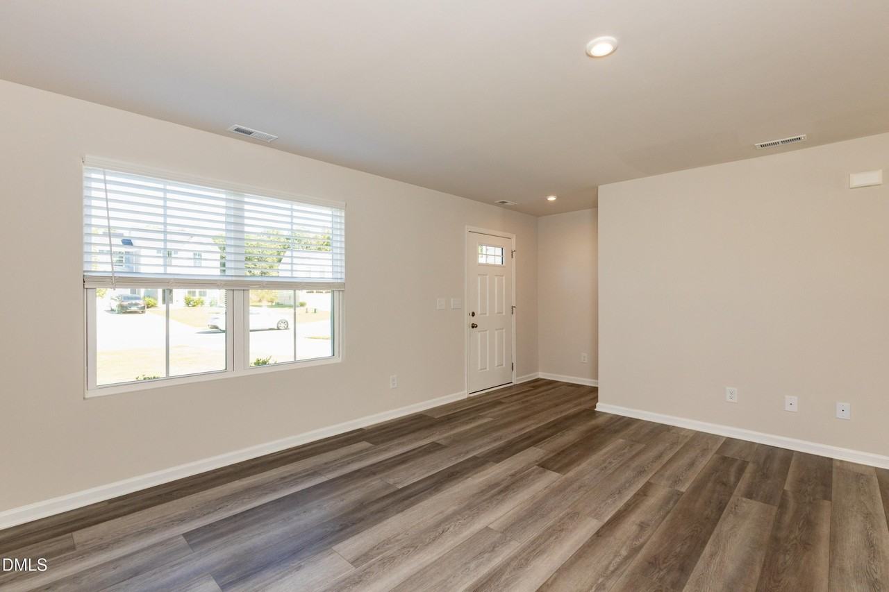 152 Bird Dog Dr - Photo 5 of 31