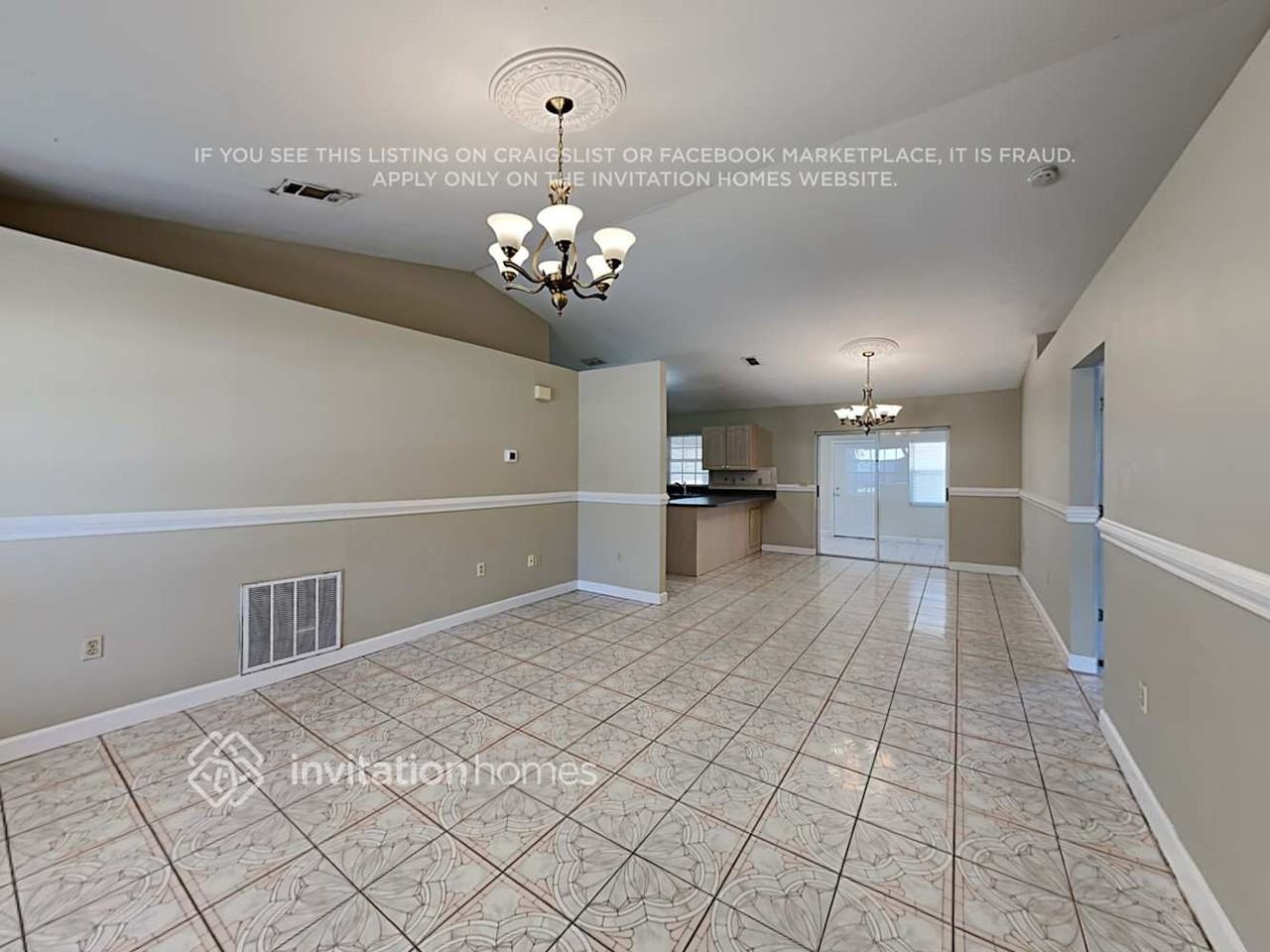 5850 Lake Grove Dr - Photo 4 of 17
