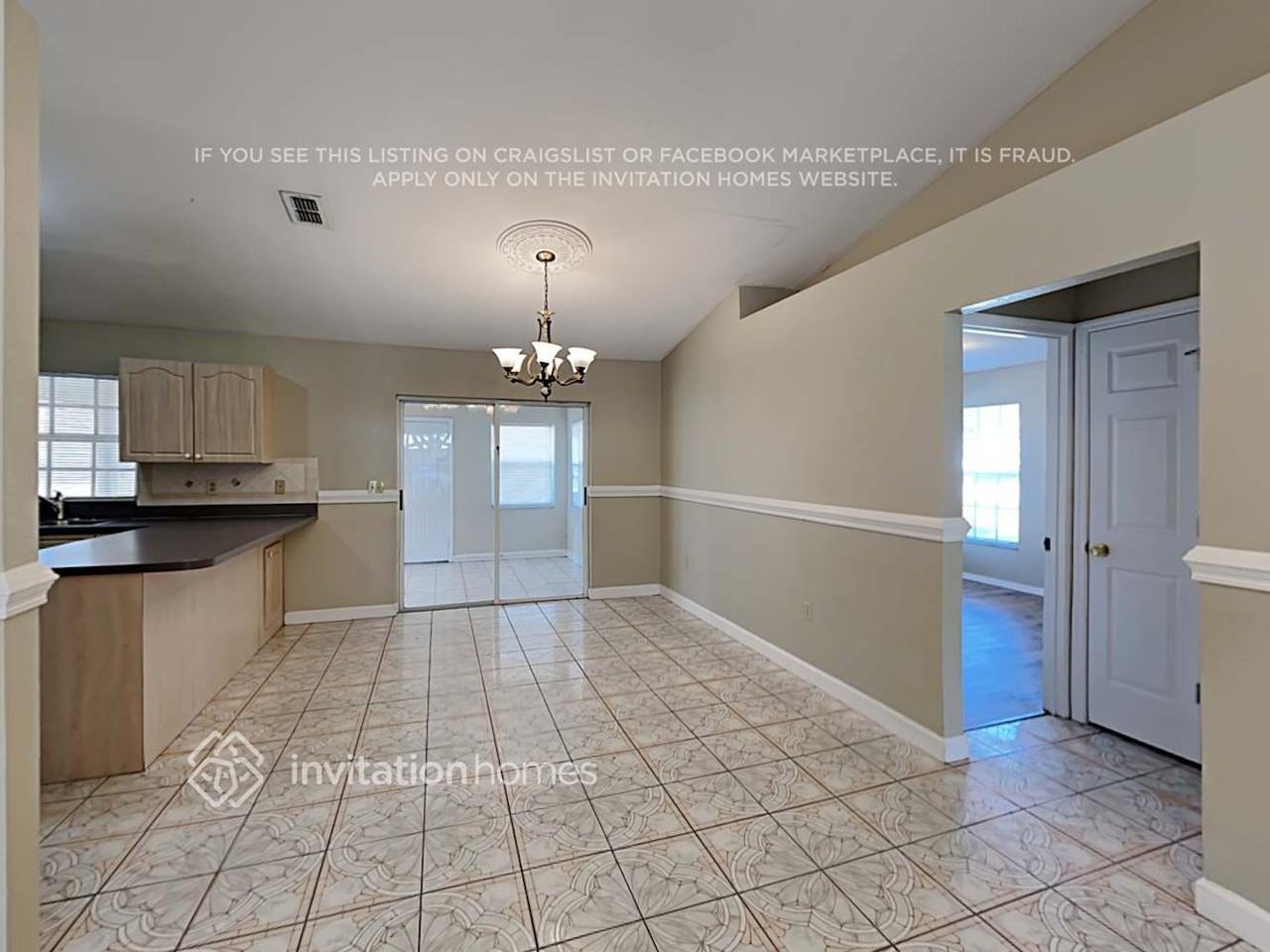 5850 Lake Grove Dr - Photo 5 of 17
