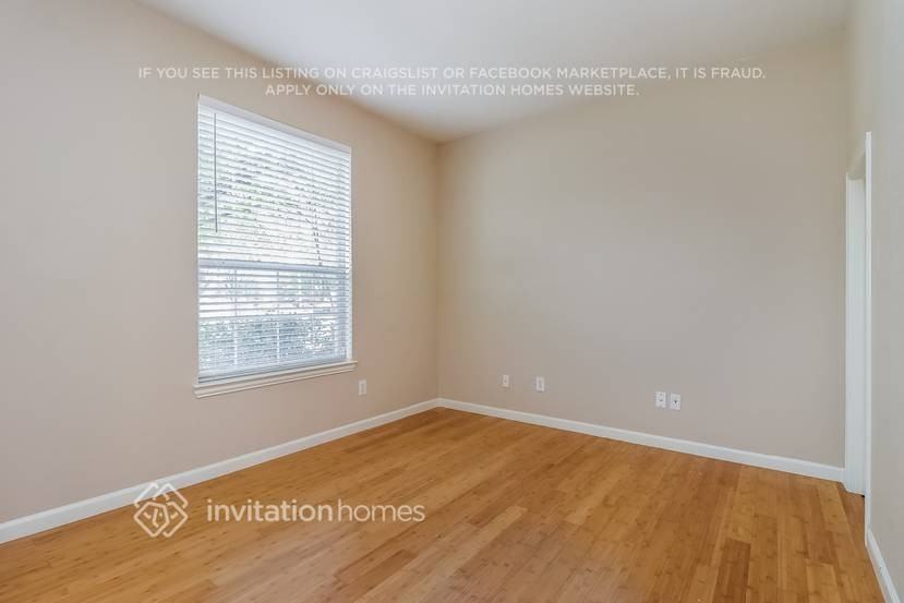 5237 Bay View Dr - Photo 7 of 16