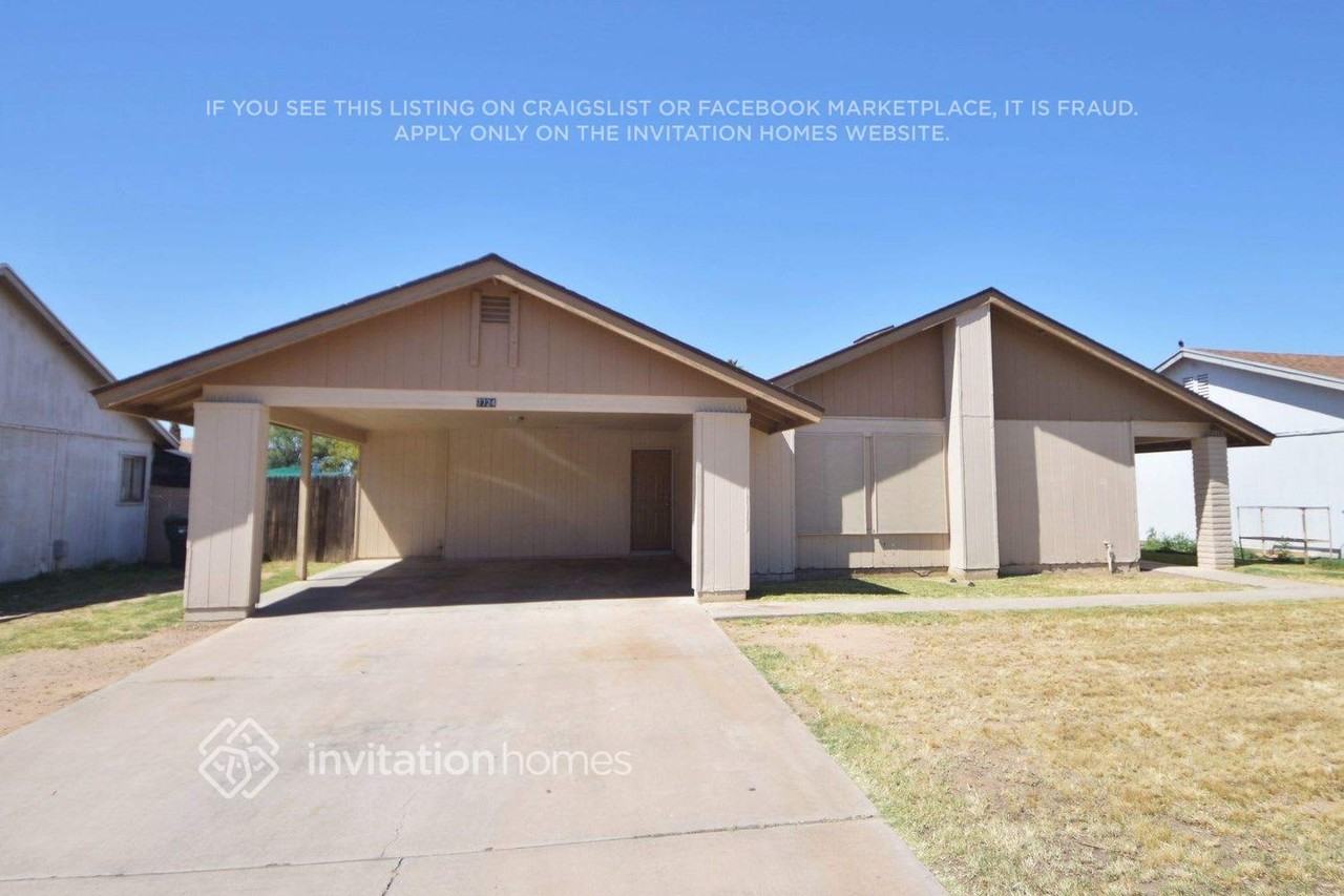 7724 W Pierson St - Photo 2 of 5