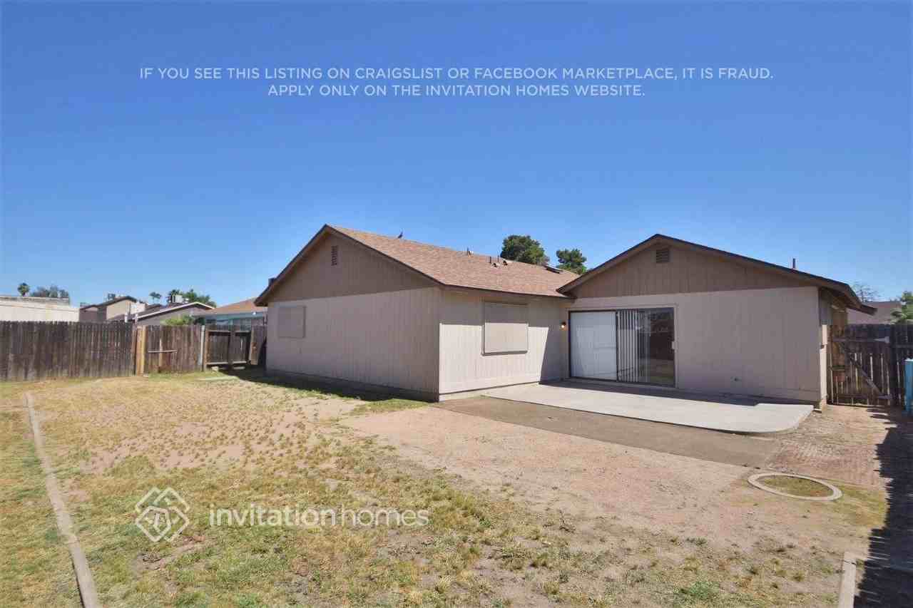7724 W Pierson St - Photo 3 of 5