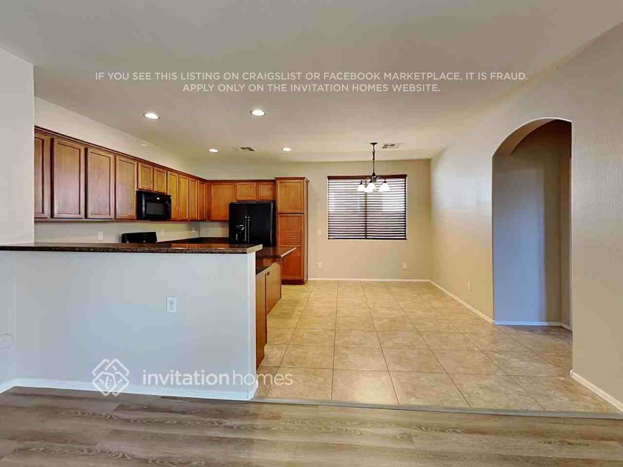 18016 W Palo Verde Ave - Photo 6 of 20
