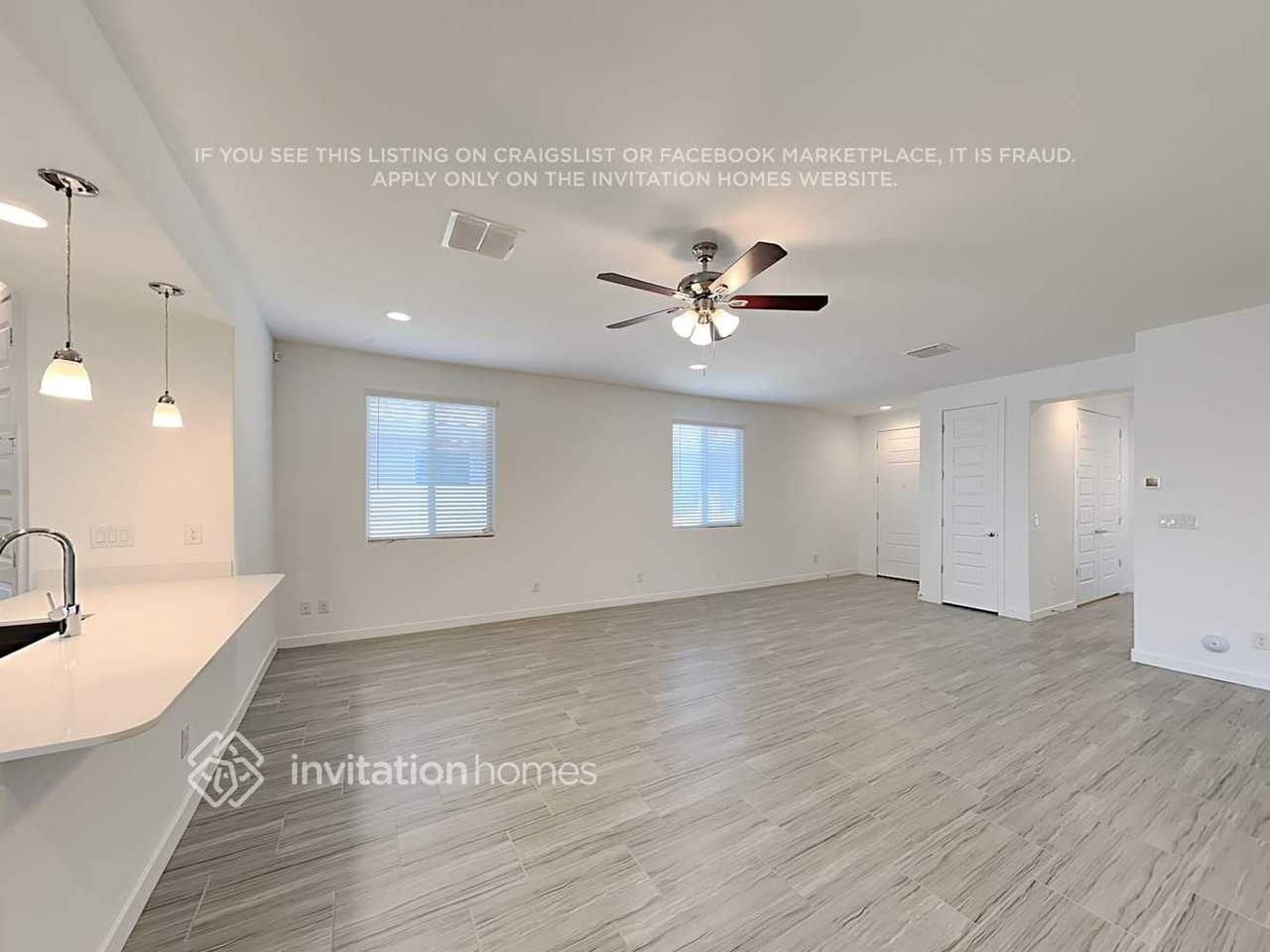 16409 W Questa Dr - Photo 4 of 22