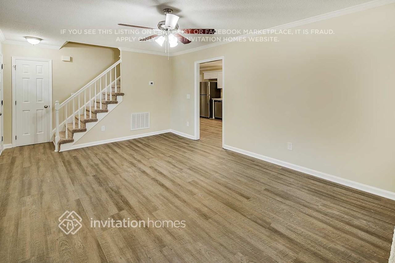 5806 Katrine Ct - Photo 6 of 23
