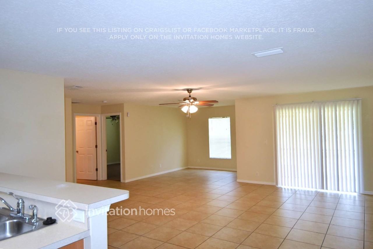 2321 Sw Kent Cir - Photo 3 of 12