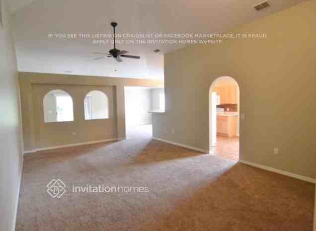 992 Vanderbilt Dr - Photo 3 of 12