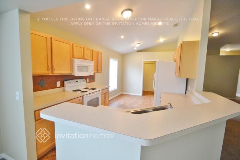 992 Vanderbilt Dr - Photo 4 of 12