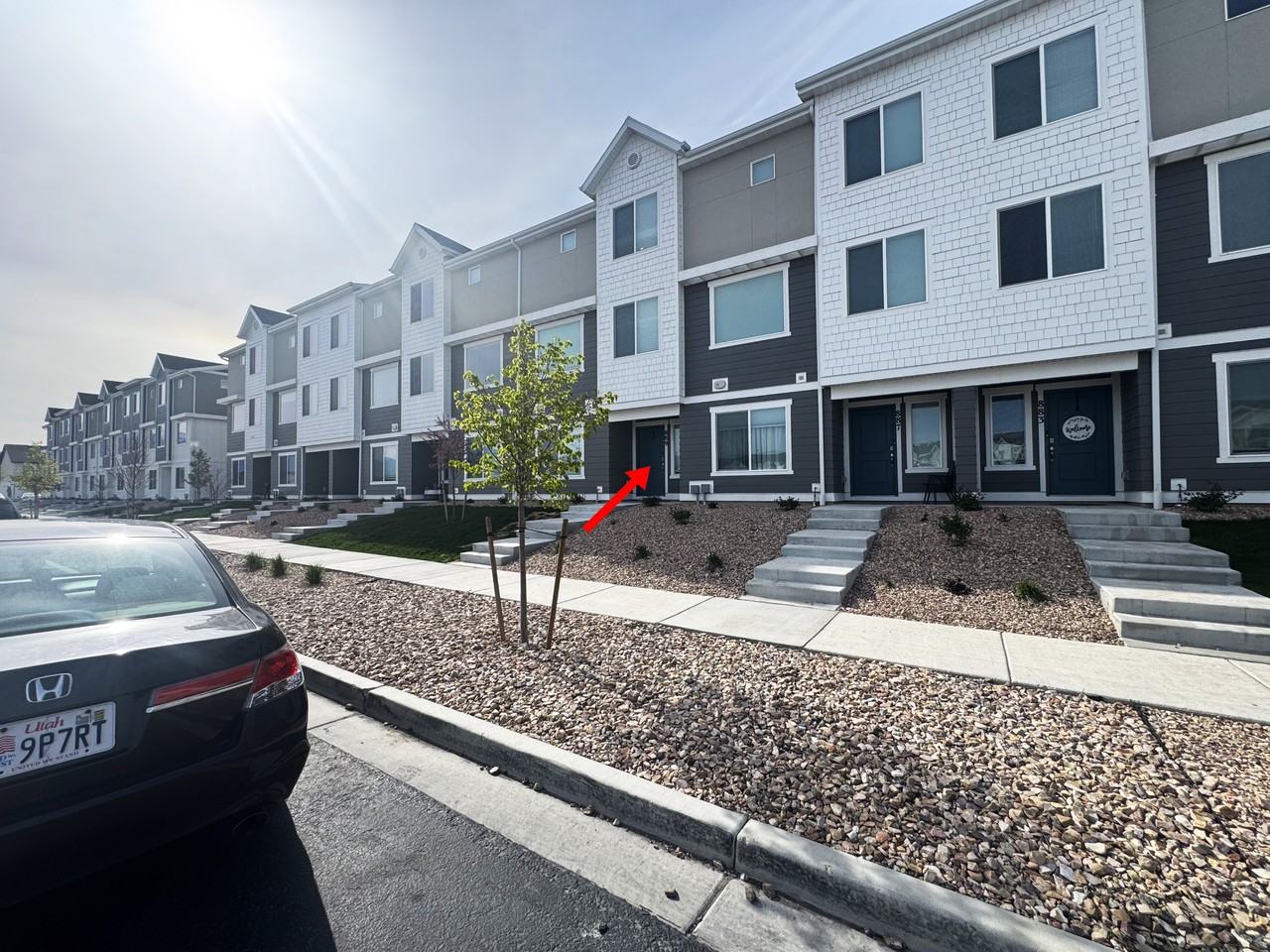 889 E Seaside St