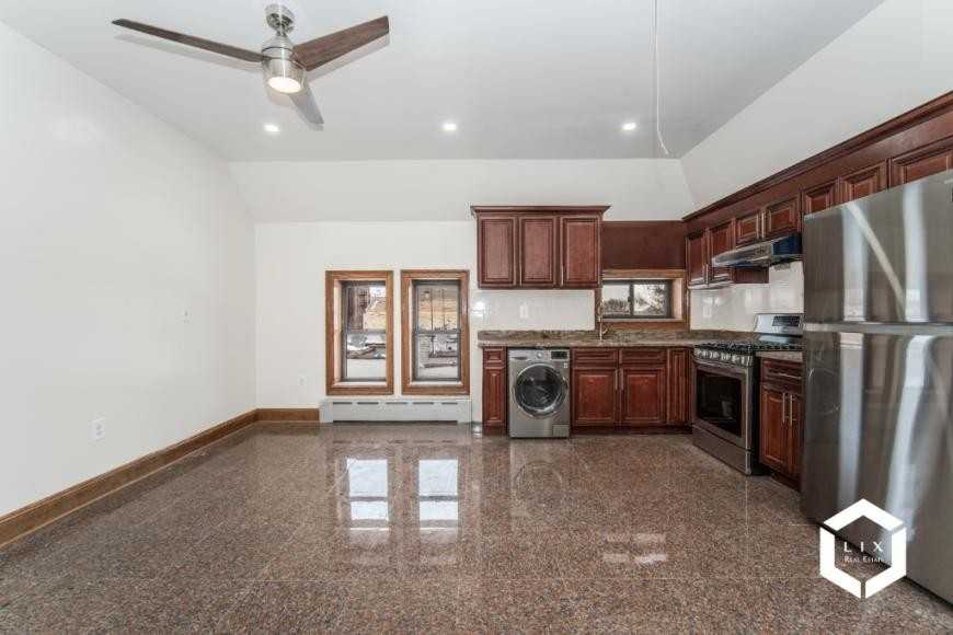 87 Tehama St - Photo 3 of 10