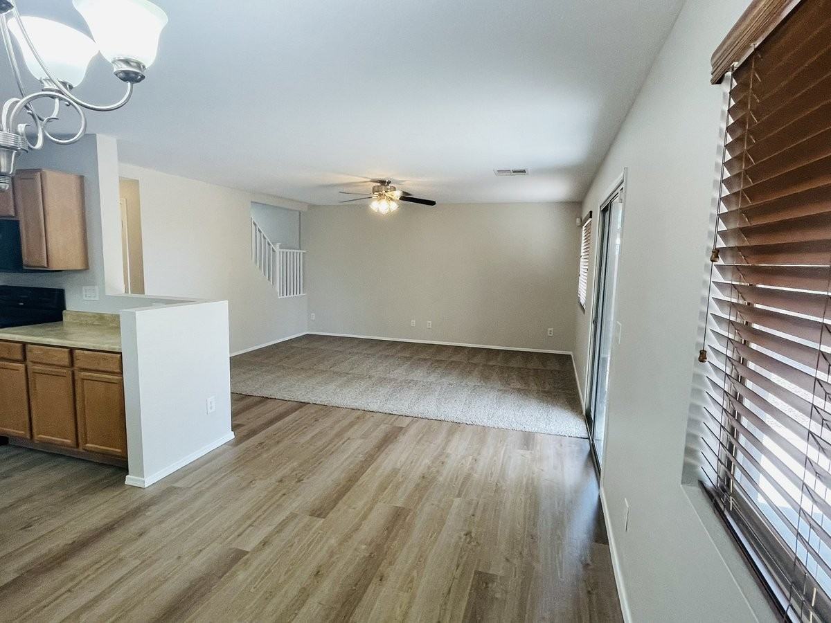 37154 W Amalfi Ave - Photo 2 of 25