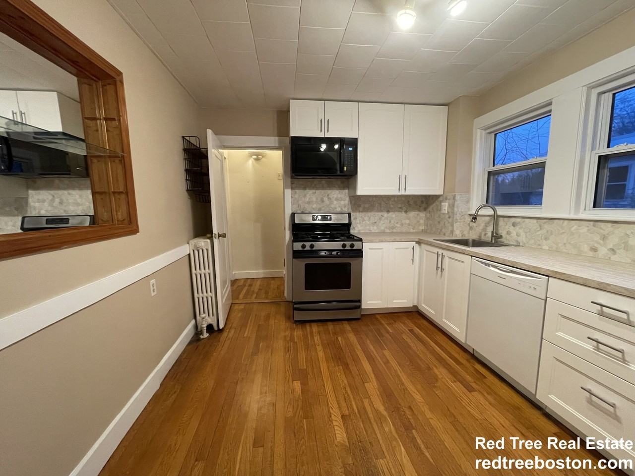 22 Cresthill Rd - Photo 6 of 42